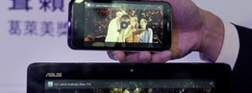 Asus wil Padfone met Windows Phone 8 gaan maken