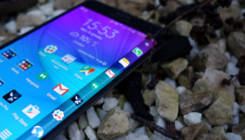 TouchWiz versie van Galaxy S6 flink onder handen genomen