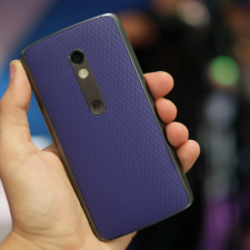 Motorola X Play