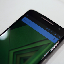 Motorola X Play