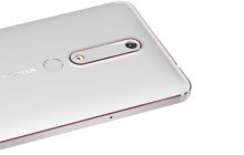 De achterkant van de Nokia 6 (2018)