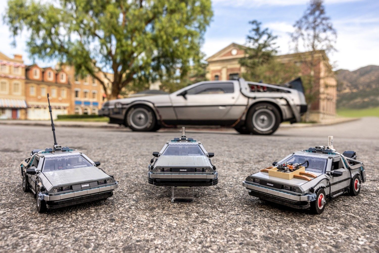 LEGO 10300 DeLorean DMC12 (Back to the Future) vanaf 1 april exclusief